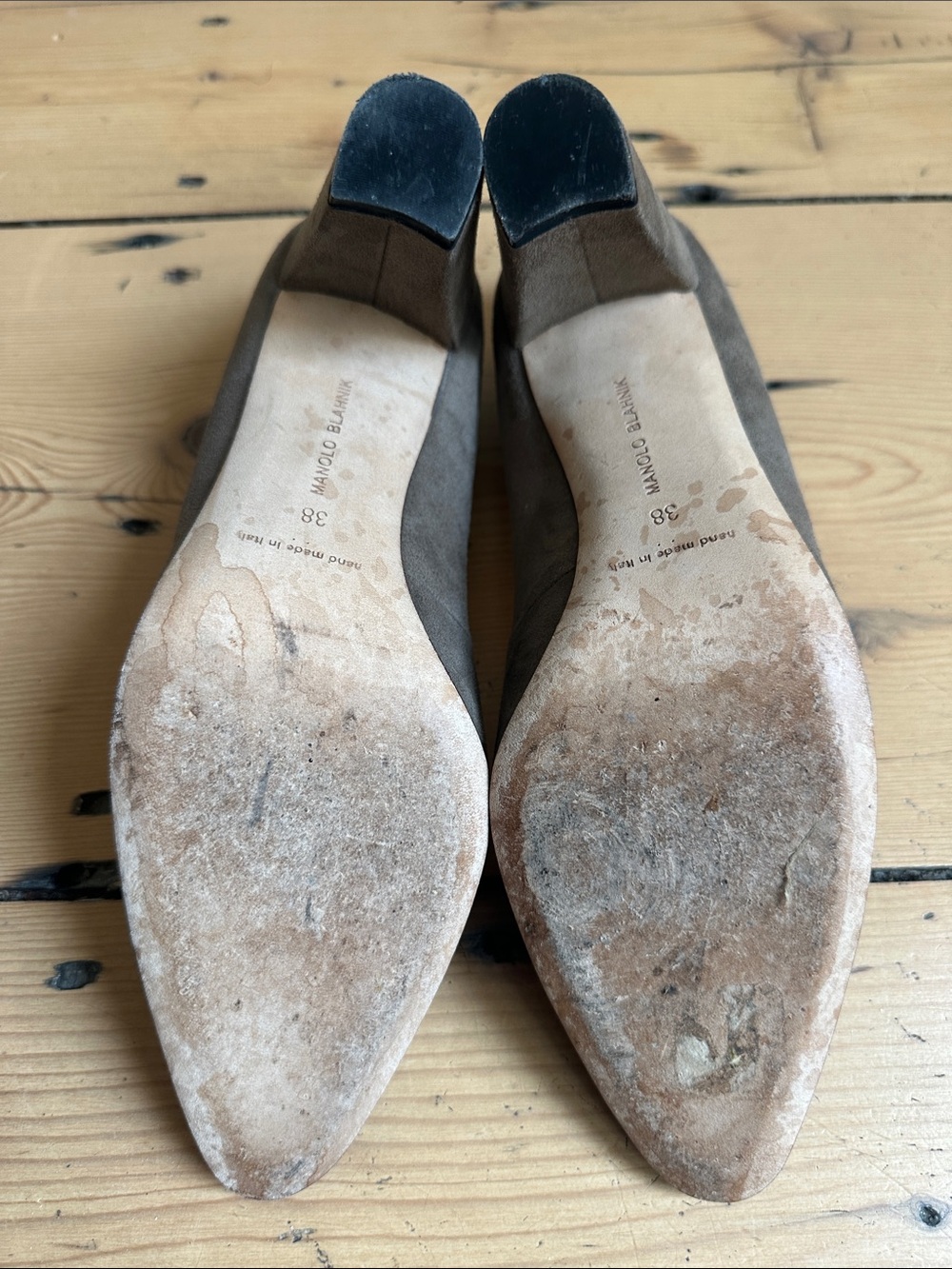 Manolo Blahnik Suede Block-Heel Pumps - Picture 10 of 10